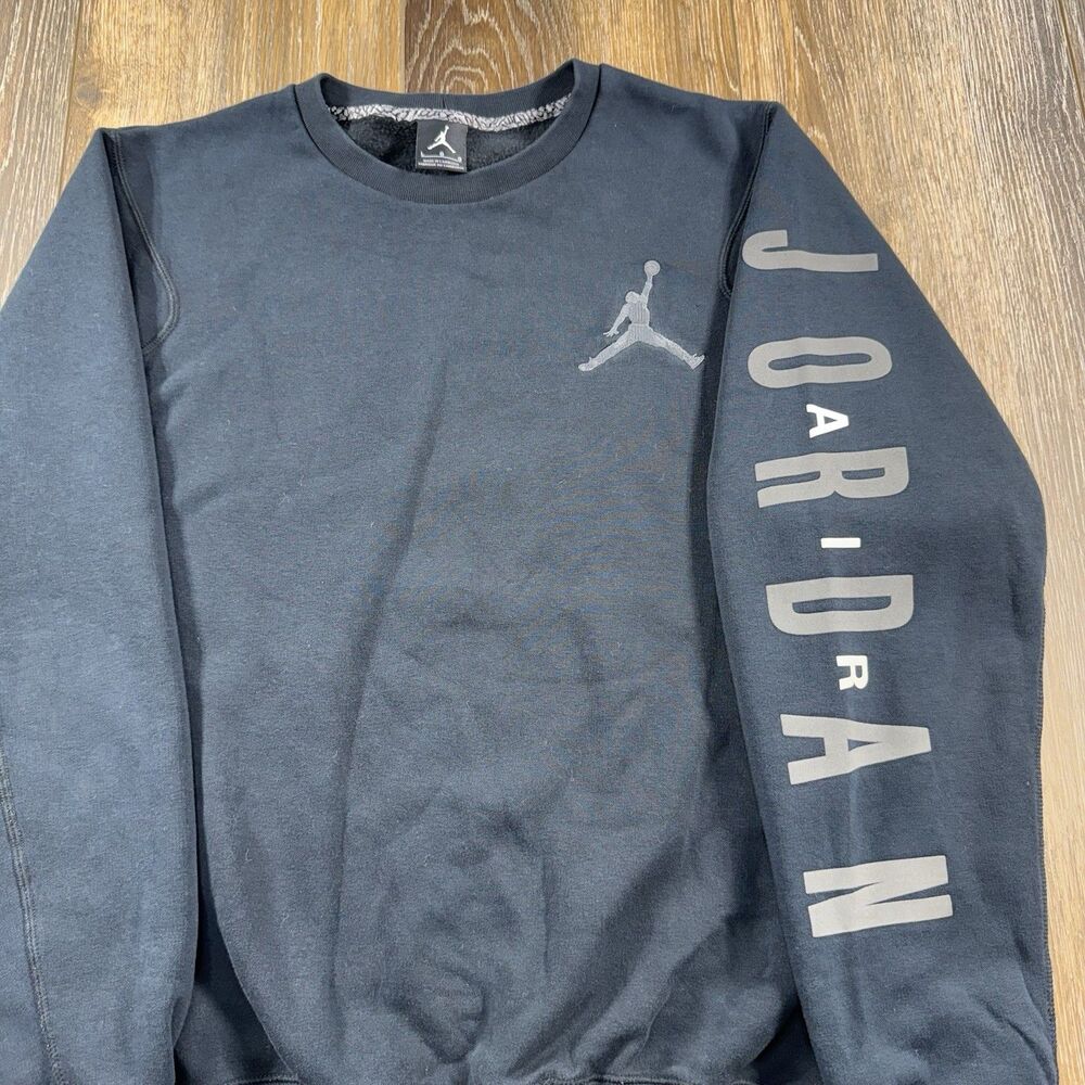 Vintage Jordan Sweatshirt Mens L Black Jumpman Michael Spellout Logo Y2K Sweater